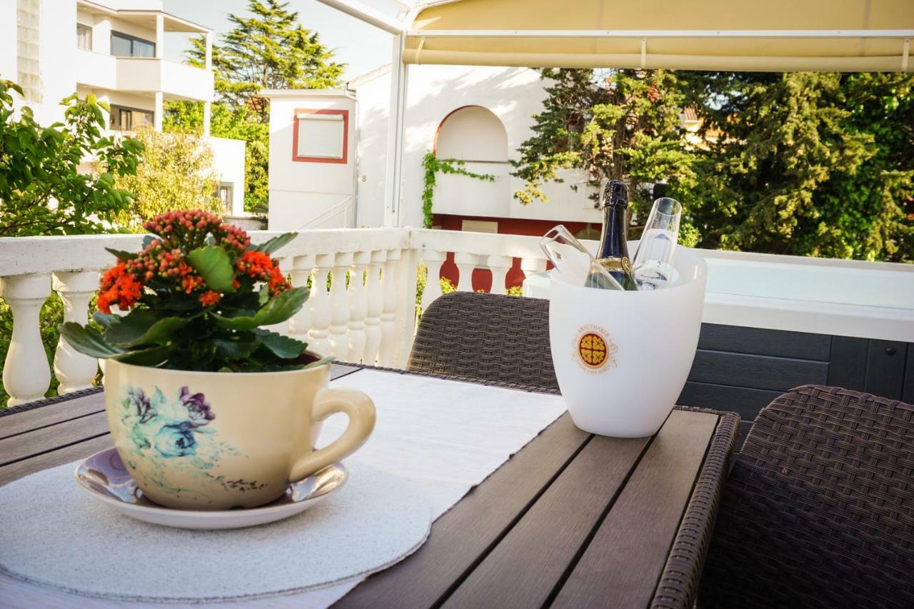Apartment Paula With Private Jacuzzi And Parking- Near The Beach Zadar Luaran gambar