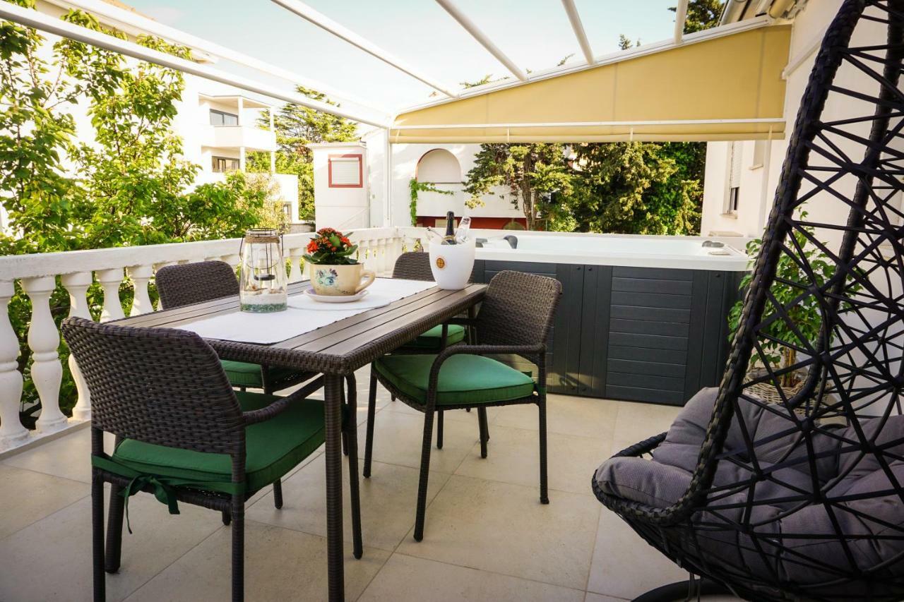 Apartment Paula With Private Jacuzzi And Parking- Near The Beach Zadar Luaran gambar