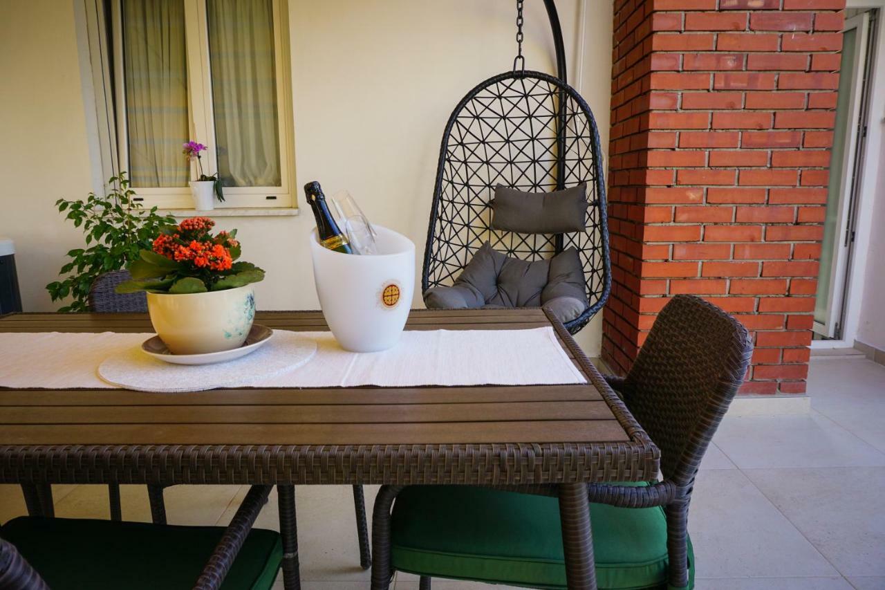 Apartment Paula With Private Jacuzzi And Parking- Near The Beach Zadar Luaran gambar