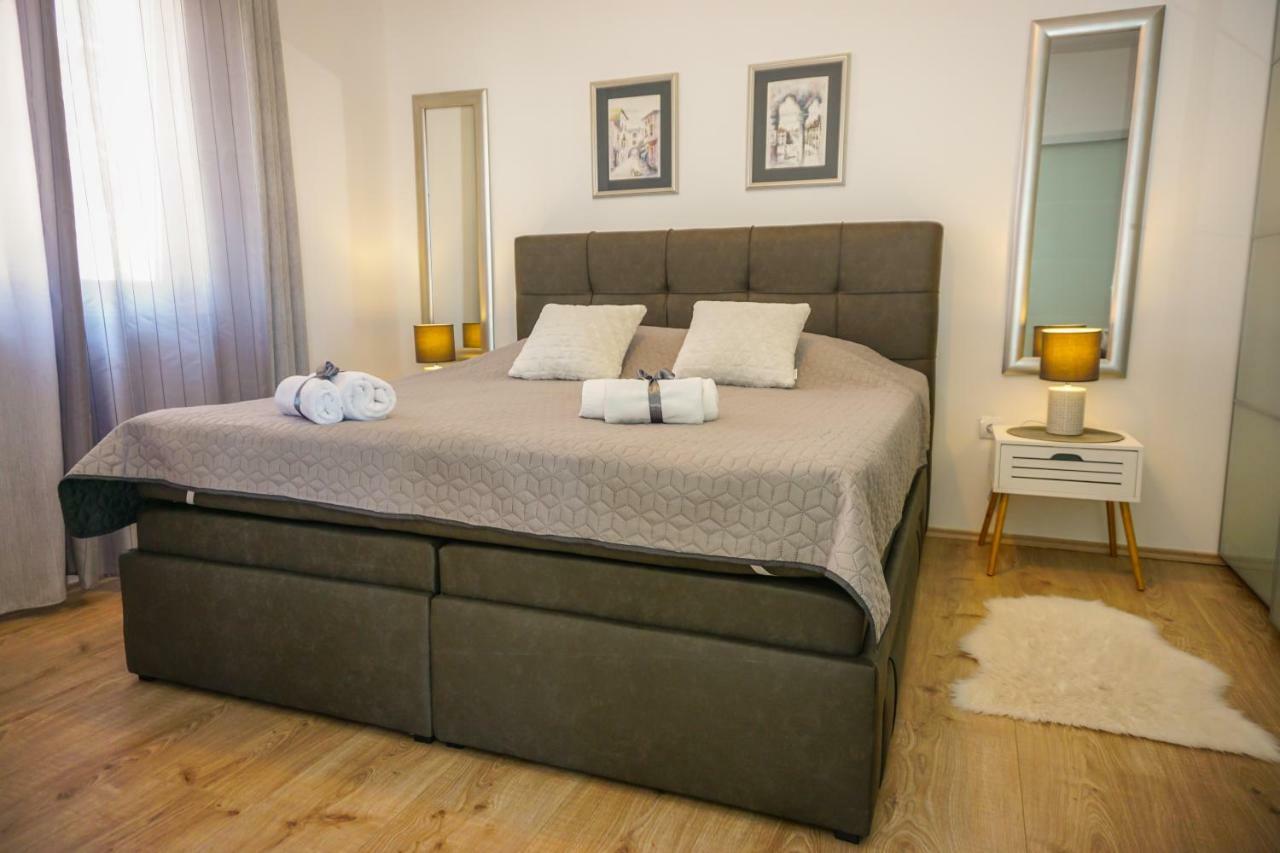 Apartment Paula With Private Jacuzzi And Parking- Near The Beach Zadar Luaran gambar